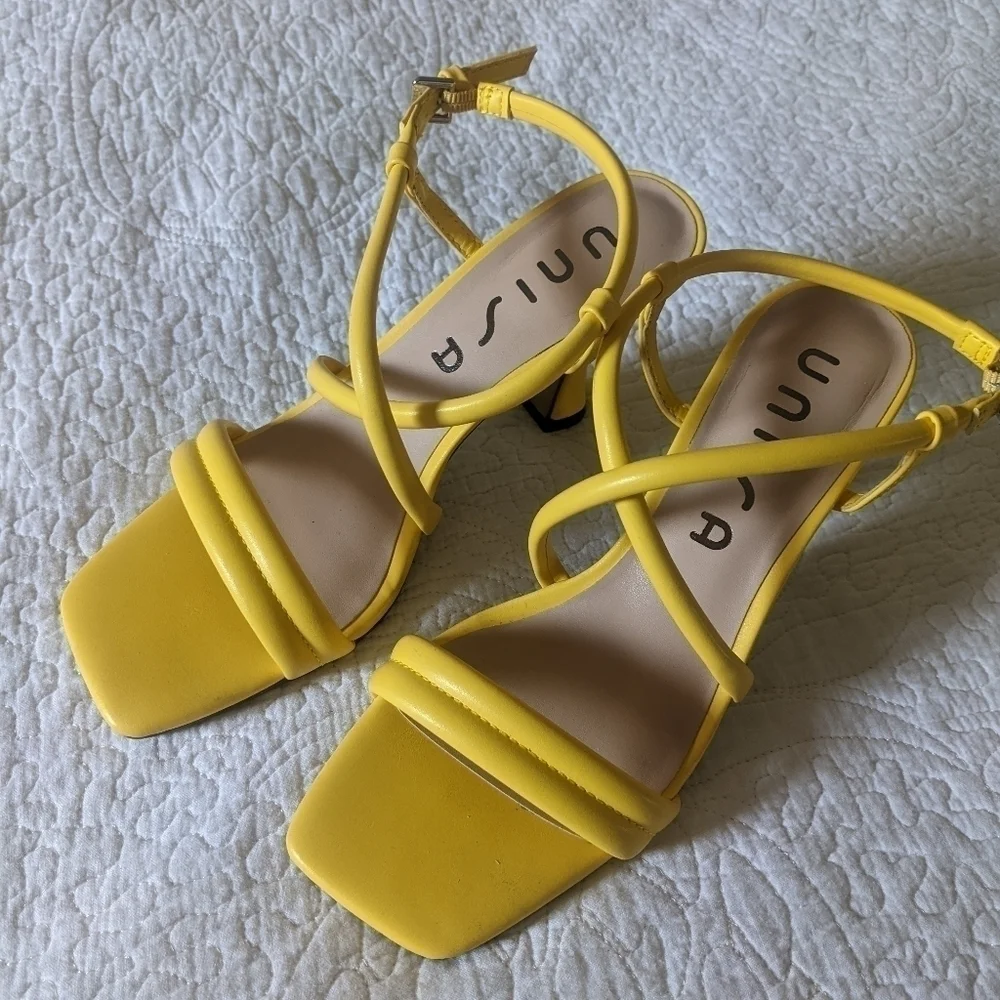 𝅺UNISA Yellow Square Toe Heeled Sandal 6.5 Summer Bright Maximalist Strappy